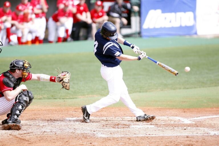 Swing Smart: Choosing the Perfect Baseball Bat for Power and Durability